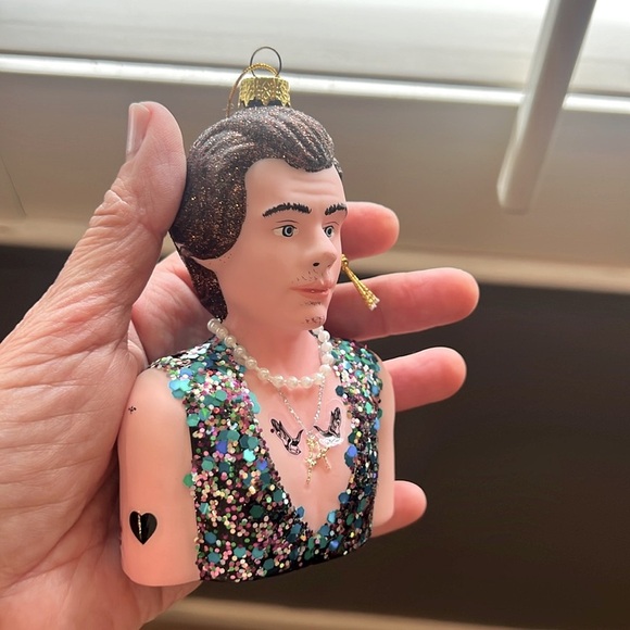 Harry Styles Colorful Bust Ornament - Picture 2 of 4